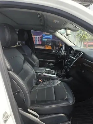 Mercedes-Benz M Class ML350 4MATIC 4dr SUV AWD (3.5L 6cyl 7A) 2014