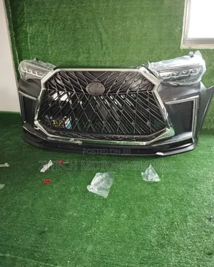 Complete Front Bumper and Set of Head Light 4runner Vip