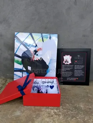 Frames And Customized Gift Items