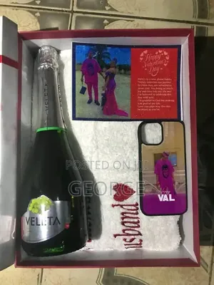Frames And Customized Gift Items