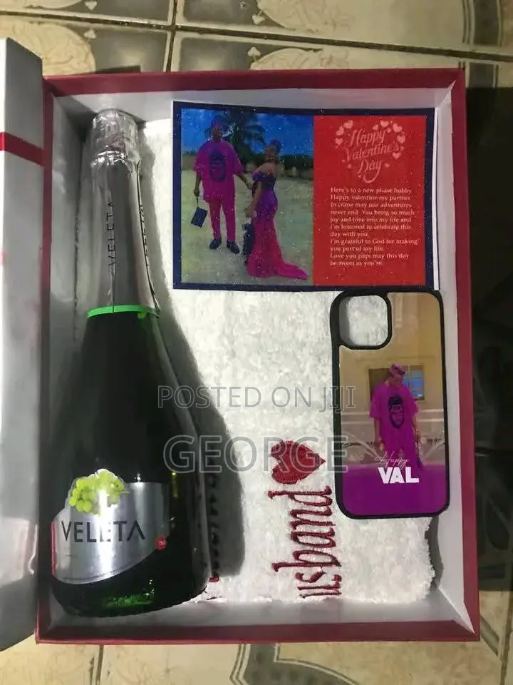 Frames And Customized Gift Items
