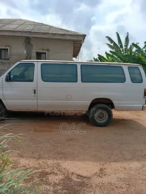 Van to Move Your Properties