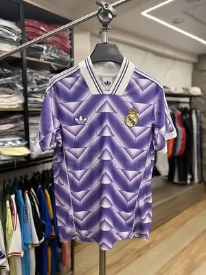Luxurious Real Madrid Retro Jersey