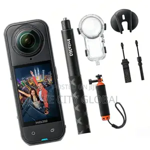 Insta360 X5 360° Action Camera –Essential Bundle Dual Battery Kit