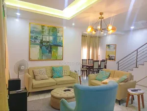 B Cluster Apartment