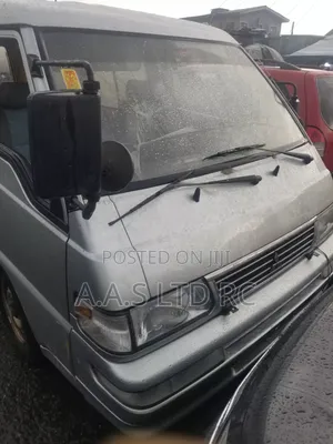 Mitsubishi L300 2011 Silver