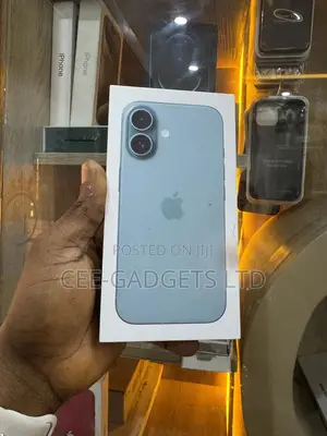 New Apple iPhone 16 256 GB Green