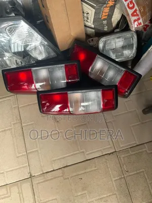Back Light Nissan Frontier