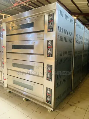 Industrial Bakery 4 Deck, 16 Trays Gas Oven
