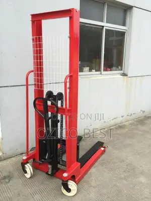 Hydraulic Pallet Stacker