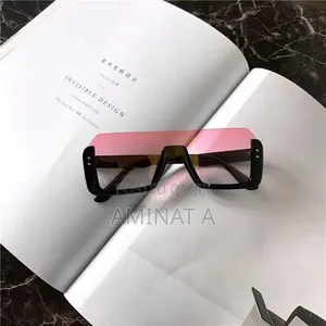 Stylish Crystal Retro Sunglasses