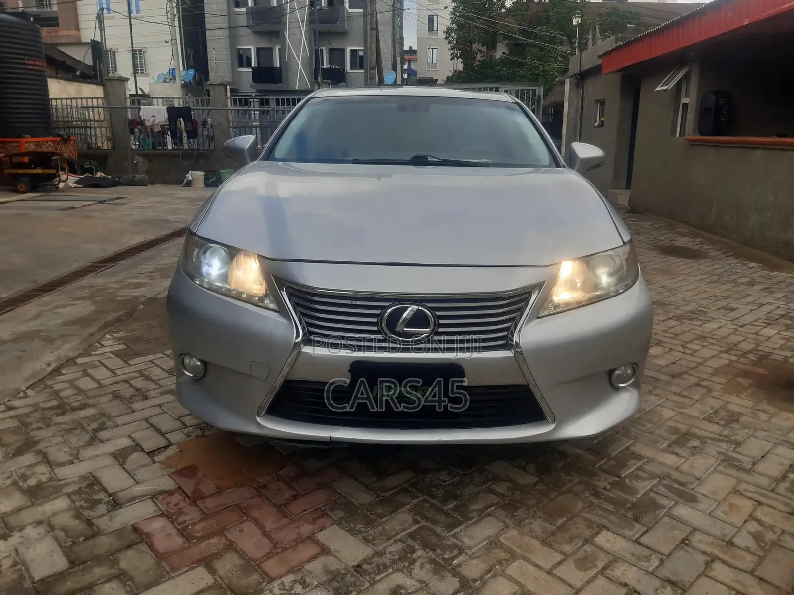 Lexus ES 2013 Silver