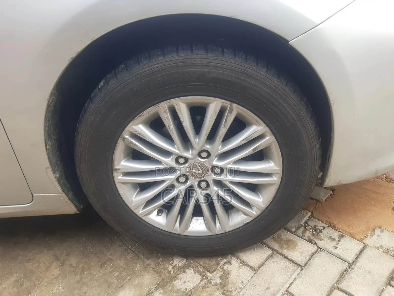 Lexus ES 2013 Silver