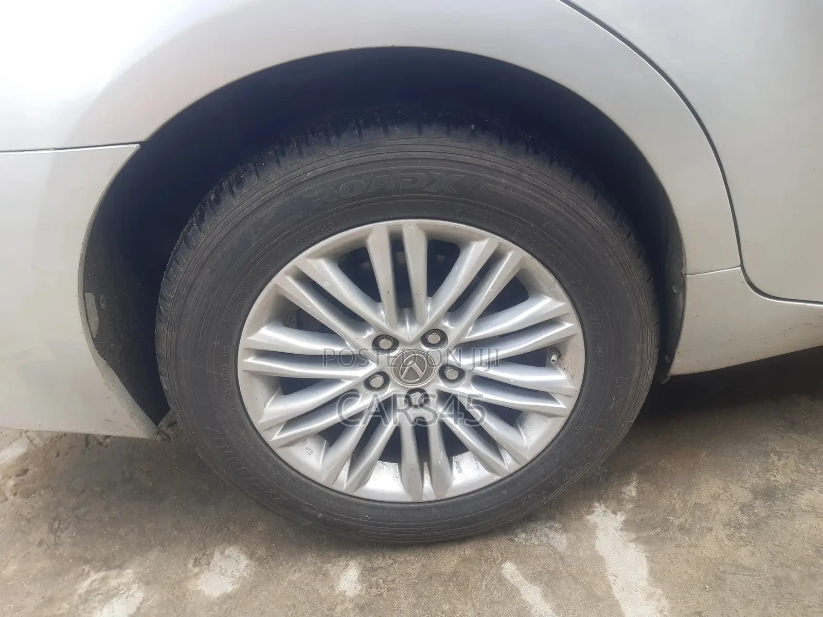 Lexus ES 2013 Silver
