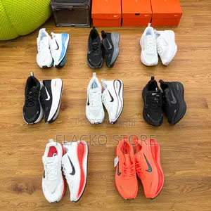 Original Nike Vomero 18 Plus Zoom X Sneakers