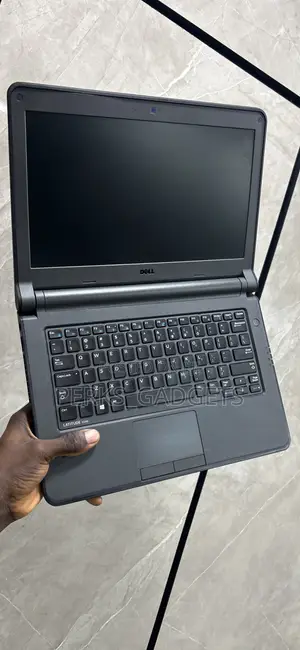 Laptop Dell Latitude 13 3340 8GB Intel Core i5 HDD 500GB