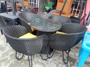 Rattan Outdoor Round Chair and Table