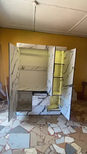 Brand New Wardrobe 4feet by 6ft With Led Light