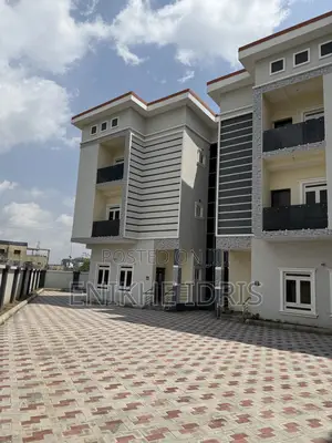 4bdrm Townhouse/Terrace in Guzape Main for sale