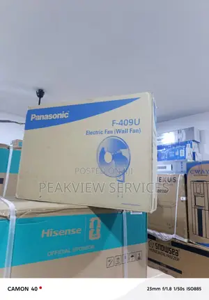 Panasonic F-409u Adjustable Breeze Wall Fan