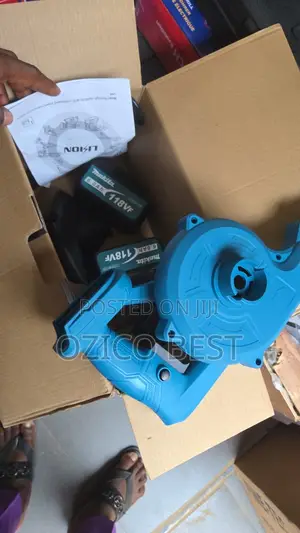 Makita Cordless Blower