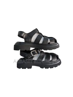 Black Platform Fisherman Sandals