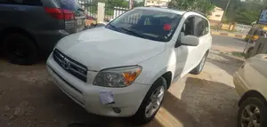 Toyota RAV4 2008 White