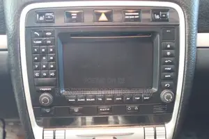 Porsche Cayenne Radio 2008