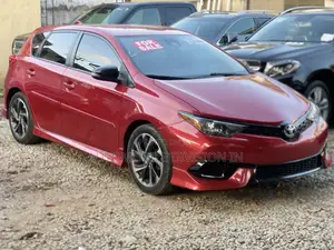 Toyota Corolla 2017 Red