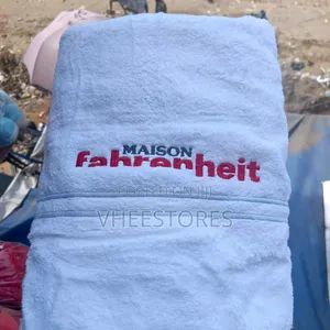 Luxury Customized Hotel Towels With Logo Name Embroidery