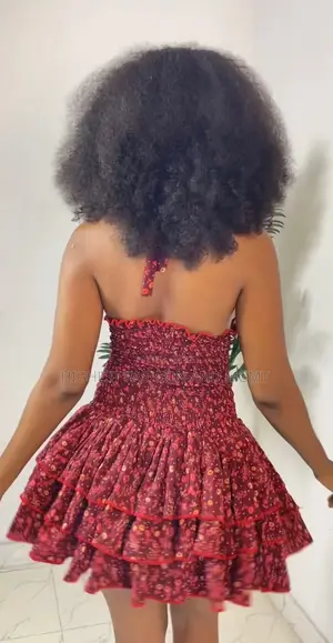 First Date Short Gown - Style 113