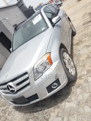 Mercedes-Benz GLK-Class 2011 Silver