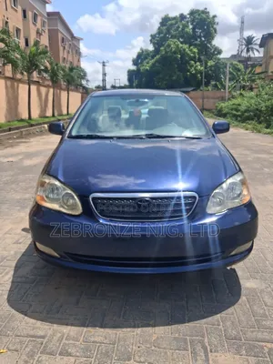 Toyota Corolla LE 2005 Blue