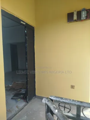 Furnished Mini Flat in Isuti Rd, Igando / Ikotun/Igando for rent