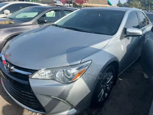 Toyota Corolla LE 4dr Sedan (1.8L 4cyl CVT) 2016 Silver