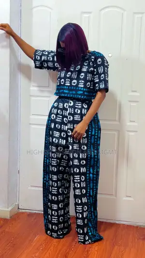 Up and Down Style Outfit - Style 675