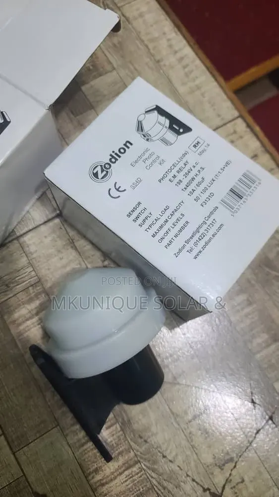 Zodion Photocell Lighting Sensor Switch