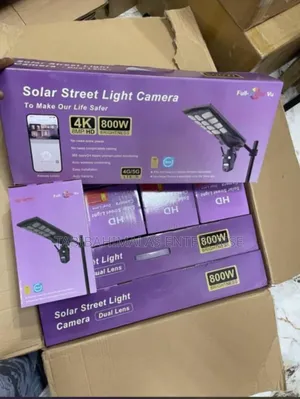 Ubox B1s Dual Lense Solar Street Light Camera