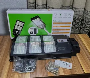 Medium Size High Quality Solar Street Light With Remote Control