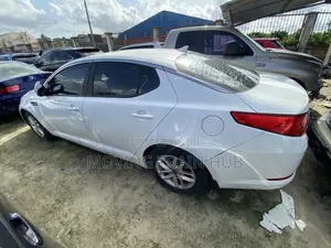 Kia Optima Limited 4dr Sedan (2.0L 4cyl Turbo 6A) 2014 White
