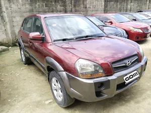 Hyundai Tucson 2008 Red