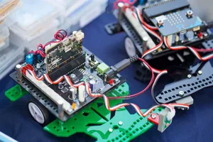 Coding, Electronics and Robotics for Teen and Youths