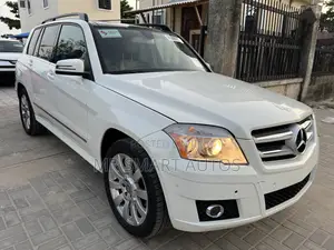 Mercedes-Benz GLK-Class 350 4MATIC 2012 White
