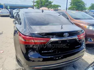 Toyota Avalon 2017 Black