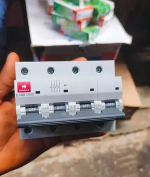 MCB 4 Pole Breaker