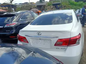 Lexus ES 350 2011 White