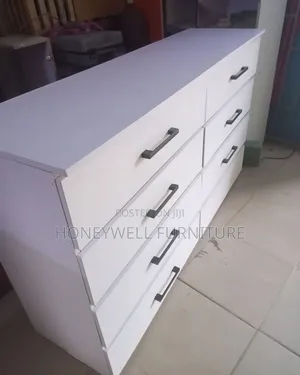 Chest of Drawers White Color