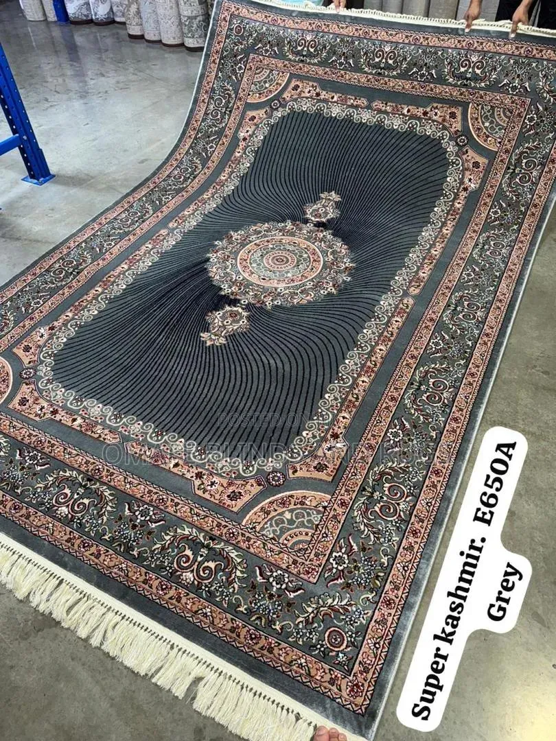 Qunity Arabian Rug