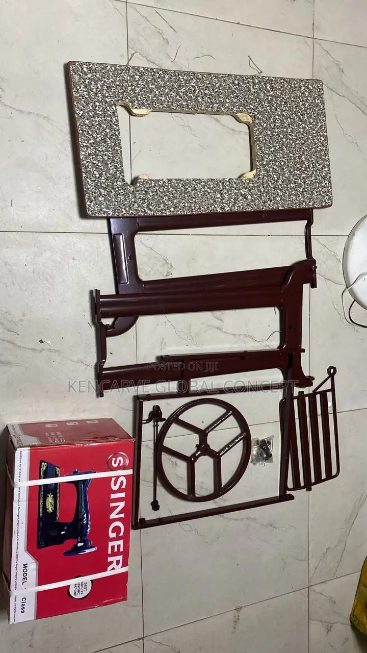 Singer Manual Sewing Machine.