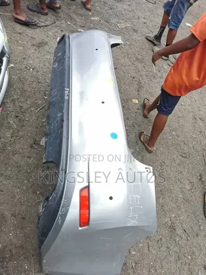 Back Bumper Es 350 2014